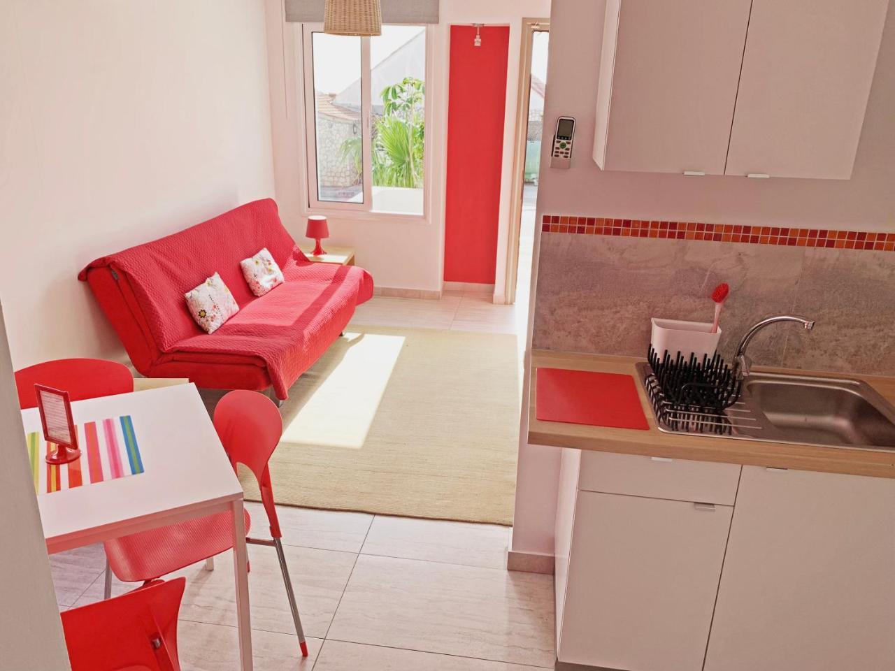 Rainbow Apartments Ayia Napa Eksteriør billede